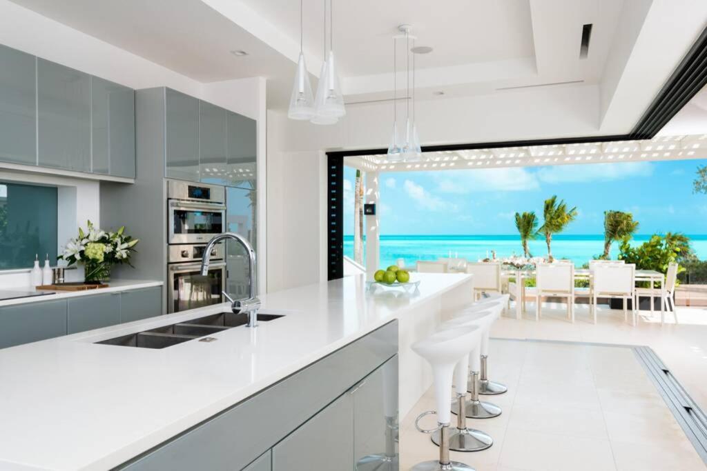 Triton Luxury Villa Providenciales Extérieur photo